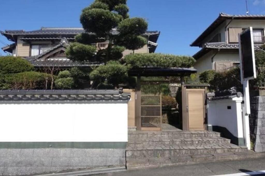 太宰苑 - Dazaien Traditional Japanese Houses Dazaifu Kültér fotó